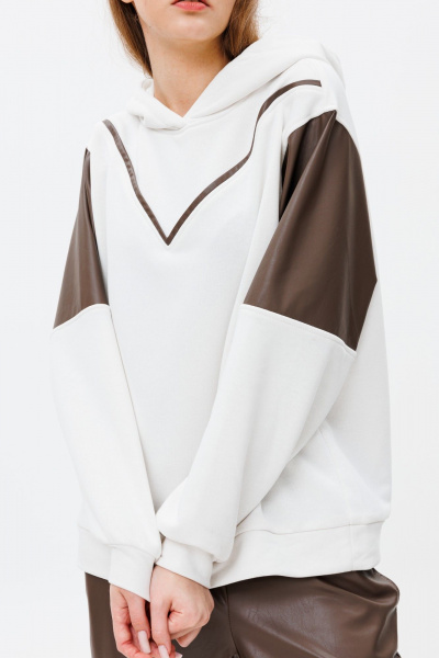 Костюм из кожи и экокожи с свободным кроем FAMA F03-0203 браун/молочный - фото 4