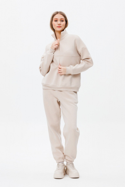 Брюки и толстовка в стиле спорт-шик из трикотажа FAMA F02-0104 молочный_экрю - фото 2