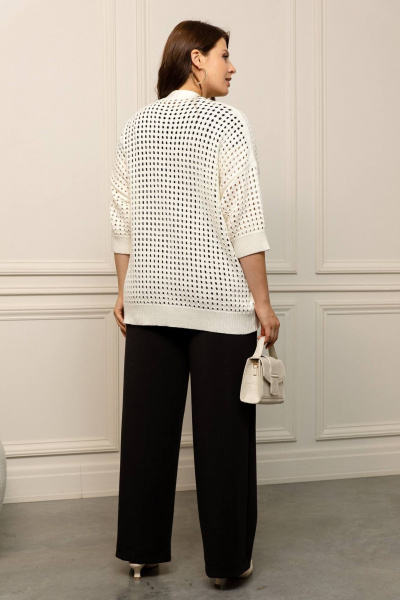 Кардиган белый из пряжи с жаккардовым узором и цветами Romgil РВ0044-ХЛ4 молочный - фото 2