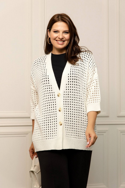 Кардиган белый из пряжи с жаккардовым узором и цветами Romgil РВ0044-ХЛ4 молочный - фото 1