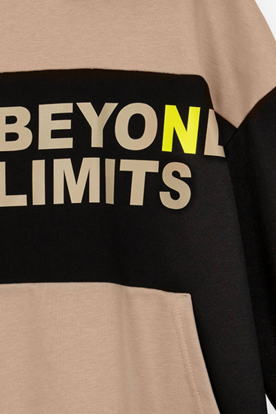 Худи прямого кроя с капюшоном, накладным карманом и принтом Bell Bimbo 232102 бежевый - фото 4