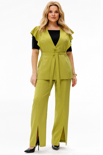 Брюки и жилет из костюмной ткани с женственными рельефами LaKona 11580 фисташковый - фото 10