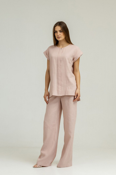 Демисезонная леняная блуза с складкой и асимметричным низом Atelero 1012ЛП пудровый - фото 1