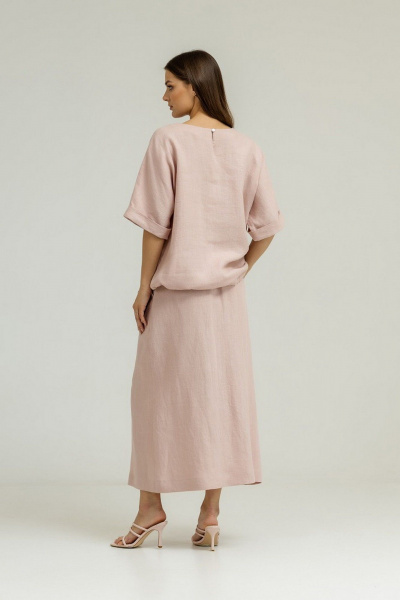 Розовый льняной комплект блуза и юбка с карманами Atelero 1105П пудровый - фото 3