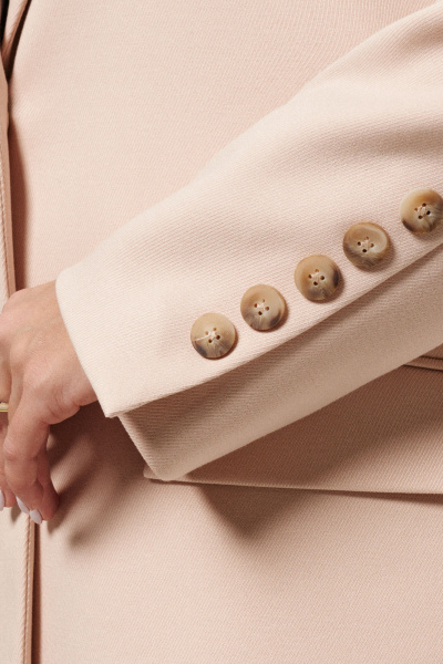 Жакет приталенного силуэта из текстиля для делового образа Панда 188030w бежевый - фото 5
