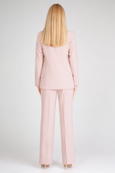 Деловой брючный костюм из текстиля с высокой посадкой IVARI 10609 пудра - фото 3