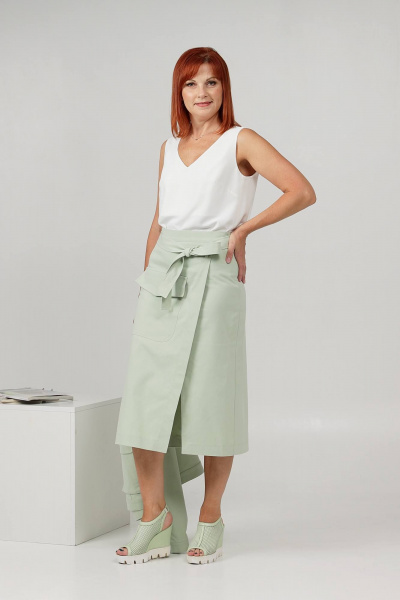 Джинсовый костюм жакет и юбка с карманами и клапанами Соджи 608 мятный - фото 7