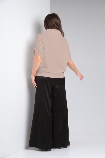 Блуза свободного силуэта со спущенным плечом AXXA 133 К - фото 2