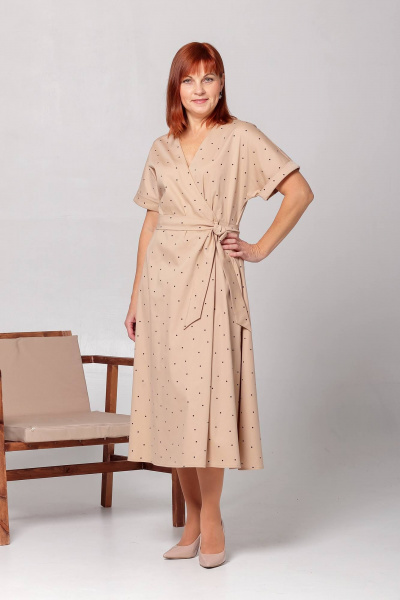 Летнее свободное платье с трапецией и запахом Соджи 588 песочный - фото 1