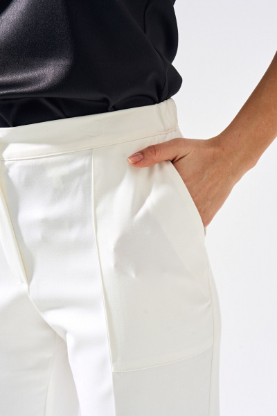 Деловой костюм из вискозного текстиля, жакет и брюки FOXY FOX 1503 молочный - фото 7