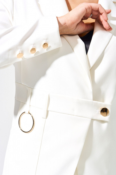 Деловой костюм из вискозного текстиля, жакет и брюки FOXY FOX 1503 молочный - фото 4