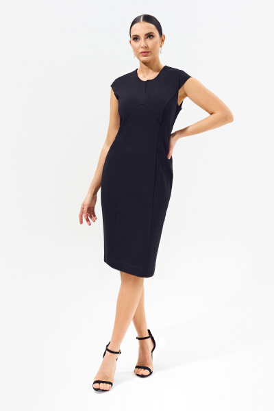 Трикотажное платье полуприлегающего силуэта с фигурами и разрезом FOXY FOX 1558 - фото 1