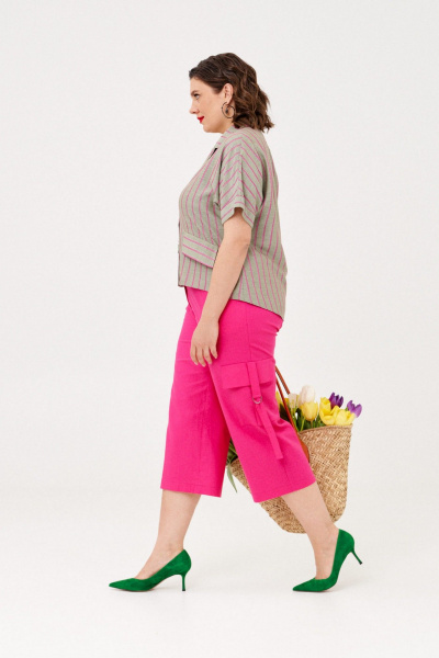 Блуза и брюки из текстиля с гипюром и защипами летний комплект Almirastyle 349 серый,фуксия - фото 7