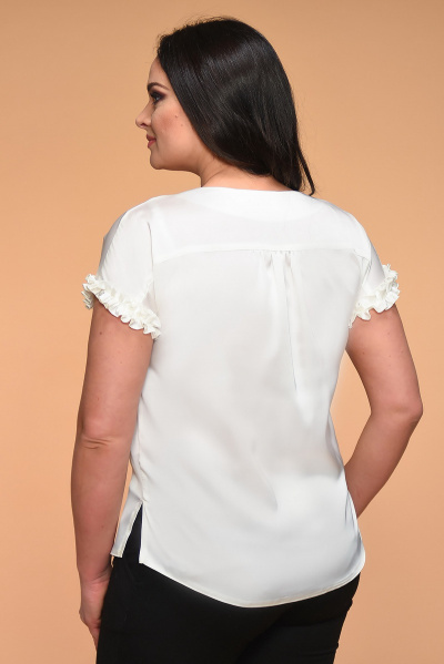 Блуза белая из текстиля для повседневного стиля Медея и К 1918 молоко - фото 2