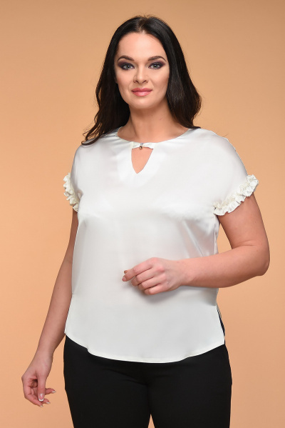Блуза белая из текстиля для повседневного стиля Медея и К 1918 молоко - фото 1
