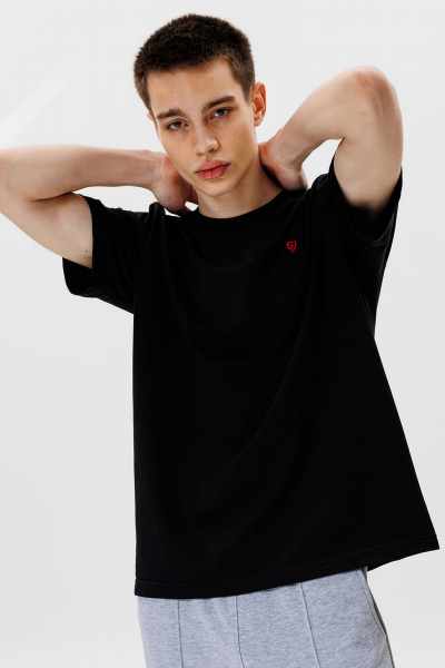 Черная спортивная футболка из хлопка и текстиля GO M1001/40-02. 176-182 - фото 1