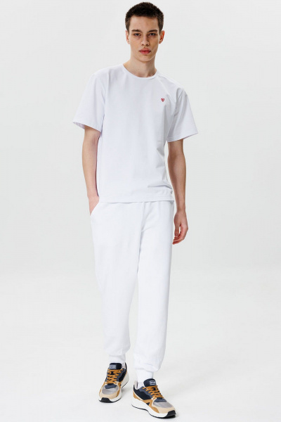 Белая футболка из хлопка и текстиля в стильном дизайне GO M1001/01-01. 176-182 - фото 1