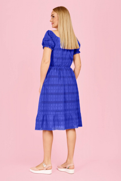 Летнее платье из вышитой ткани с глубоким вырезом Azzara 908С - фото 2