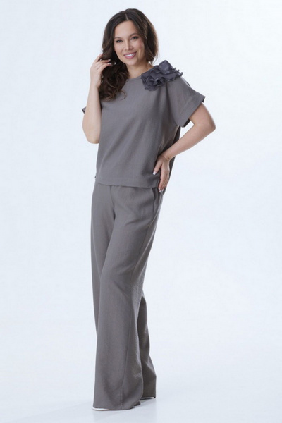 Элегантный комплект из блузы и брюк из вискозы для летних дней Магия моды 2419 серый - фото 4