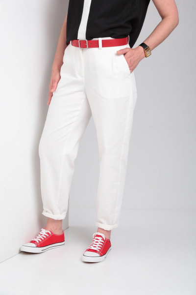 Джинсы свободного кроя с карманами и манжетами Ma Vie М650-2 белый - фото 5