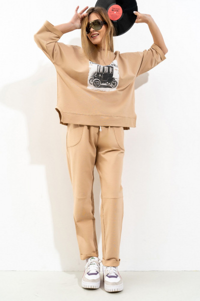 Бежевый костюм с свитшотом и брюками из трикотажа Luna 156 горчица - фото 8