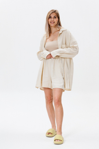 Летний комплект из льна: рубашка и шорты для жаркой погоды FAMA F08-03L молочный экрю - фото 1