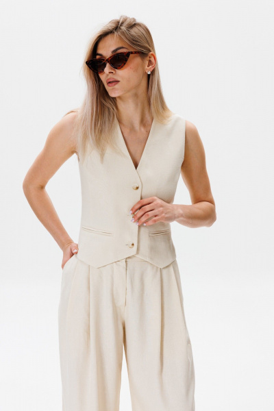 Льняной жилет из натурального материала для стильных образов FAMA F10-03L молочный экрю - фото 2