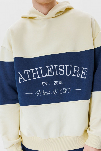 Худи с вышивкой и контрастной вставкой для спорт‑стиля GO M4072/02-01. 182-188 - фото 5