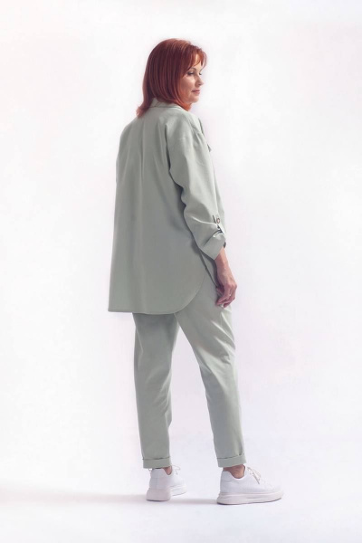 Зеленые джинсовые брюки с зауженным к низу кроем и рубашкой Соджи 616 мятный - фото 2