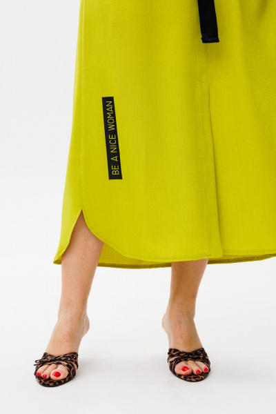 Зеленое летнее платье из льна и хлопка с поясом Michel chic 993/2 яблоко - фото 8