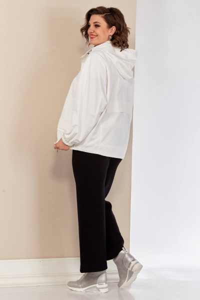 Плащёвка куртка с капюшоном и декоративной кокеткой Shetti 2148 белый - фото 7