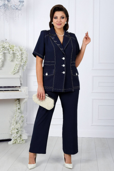 Брючный костюм из лен-вишер с контрастной отделкой Ninele 5959 синий - фото 13