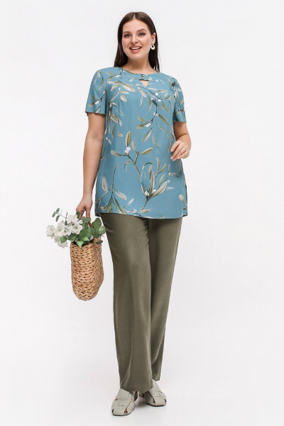 Летняя блуза из набивного штапеля с кокетками и коротким рукавом La rouge 6214 зеленый-(веточки) - фото 2
