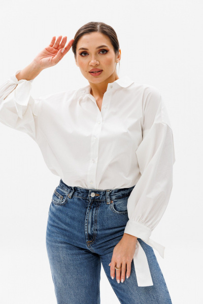 Блуза оверсайз с кокеткой и складками, с длинным рукавом Anastasia 1114 молочный - фото 17