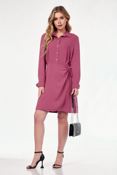 Платье свободного силуэта из текстиля розовое демисезонное Lady Line 566 фуксия - фото 1