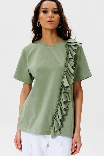 Зеленая футболка с воланом из трикотажа для летних лугов GO F1003/26-02. 164-170 - фото 1