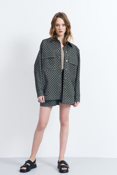 Блузка из костюмной ткани с кокетками и накладными карманами AG Green G504/3 - фото 1