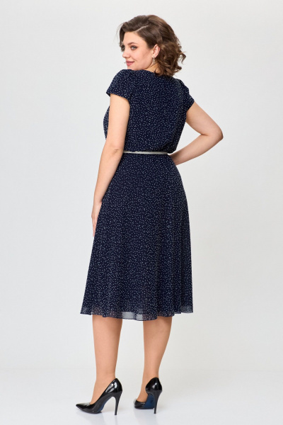 Летнее платье из шифона с круглым вырезом и резинкой по талии Slaviaelit 535 синий/белый_горошек - фото 7