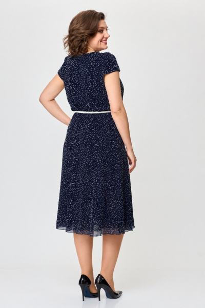 Летнее платье из шифона с круглым вырезом и резинкой по талии Slaviaelit 535 синий/белый_горошек - фото 6