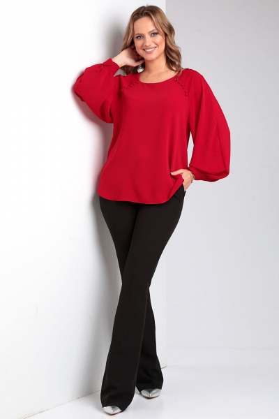 Летняя красная блузка свободного силуэта с пуговицами Таир-Гранд 62438 вишня - фото 4