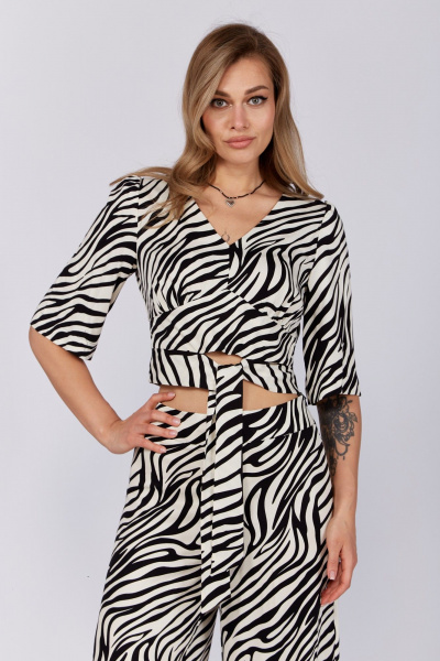 Летний бежевый комплект из блузы и брюк с заниженной талией Verita 2287 зебра - фото 5