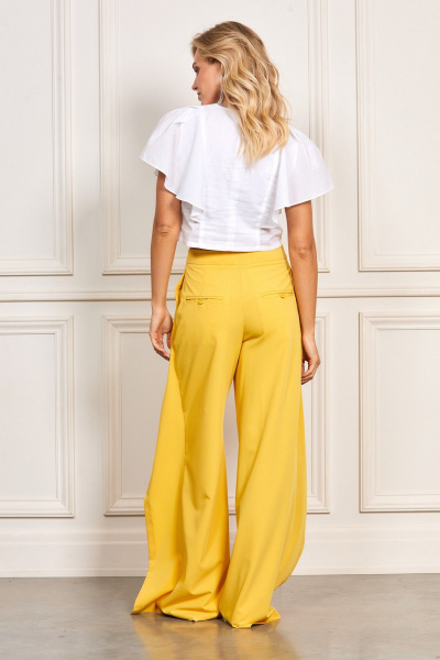 Белая блуза из хлопка с короткими рукавами и складками Rivoli 2379 белый - фото 3