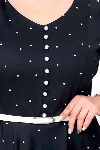 Черное хлопковое платье в стиле casual с ремнем Swallow 719.1 черный/белый_горох - фото 9