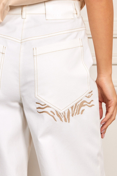 Белый джинсовый брюки с кокетками и вышивкой Rivoli 5198.1 молочный - фото 4