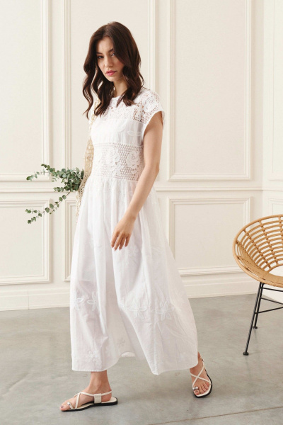 Белое свободное хлопковое платье с сборками и карманами Lokka 1392 - фото 2