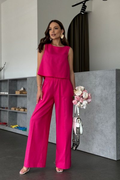 Розовый костюм из льна: блуза укороченная и брюки широкие Dilana VIP 2052 малина - фото 1