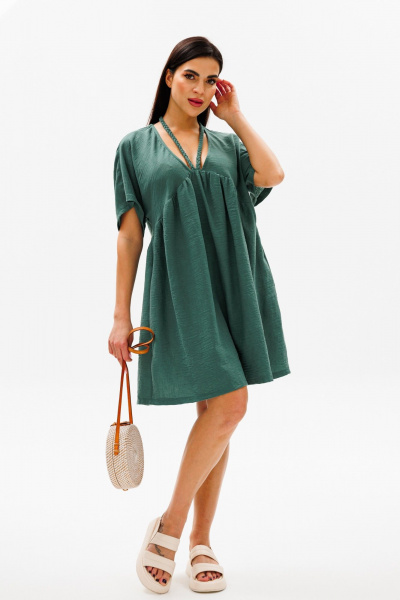 Зеленое платье трапеция с косыми подрезами и завязывающимися шнурками COCKTAIL 114/2 - фото 7