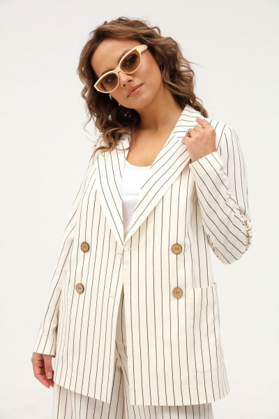 Деловой брючный костюм из хлопка с полоской Angelina & Сompany 995 - фото 10