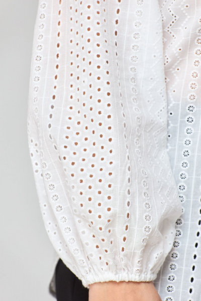 Белая блузка из ткани решелье с рукавами-буфами и V-образным вырезом VIPPRIMO 101 молочный - фото 10