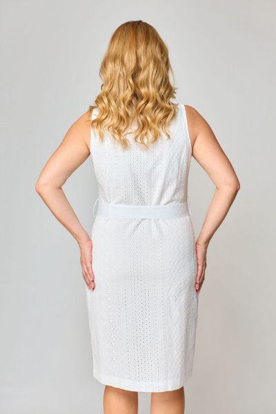 Кружевное платье прямого силуэта с нагрудными вытачками и боковым поясом VIPPRIMO 103 молочный - фото 8